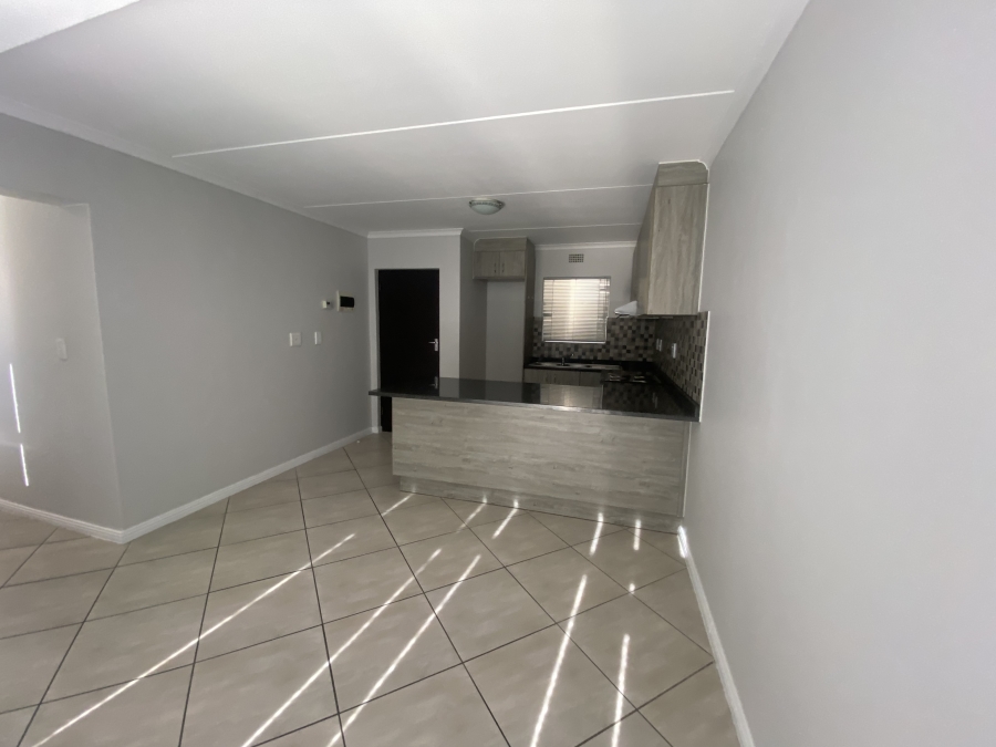 To Let 2 Bedroom Property for Rent in Buh Rein Estate Western Cape